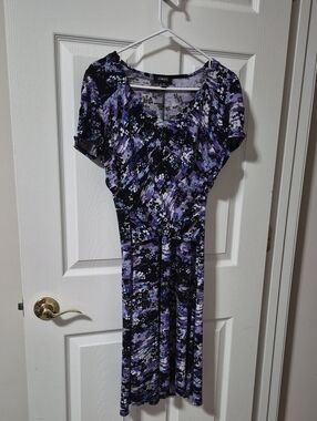 Elementz Purple and Black Abstract Print Midi Dress